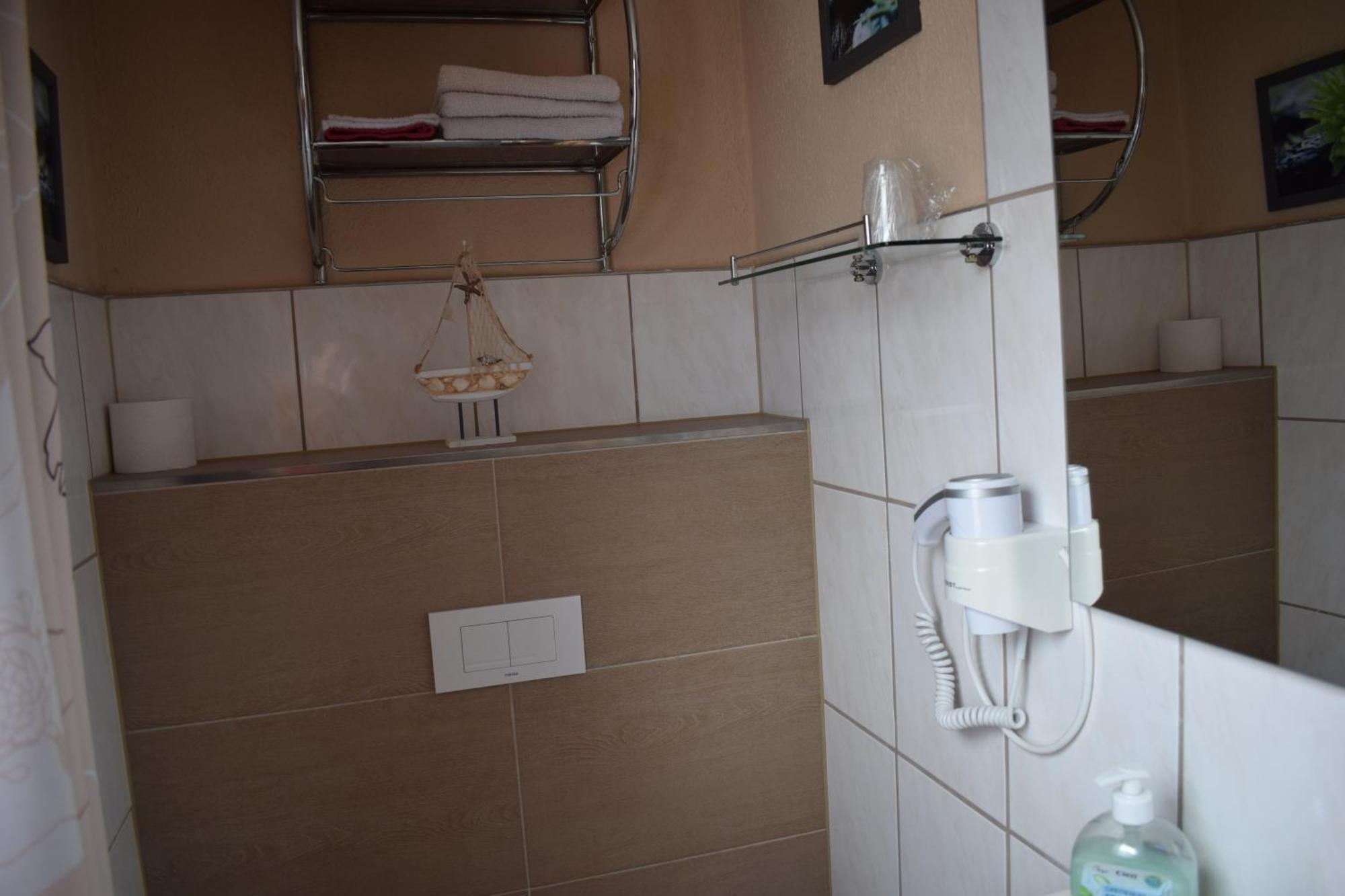 Marktstuebchen, Einzelzimmer Bornich Kültér fotó